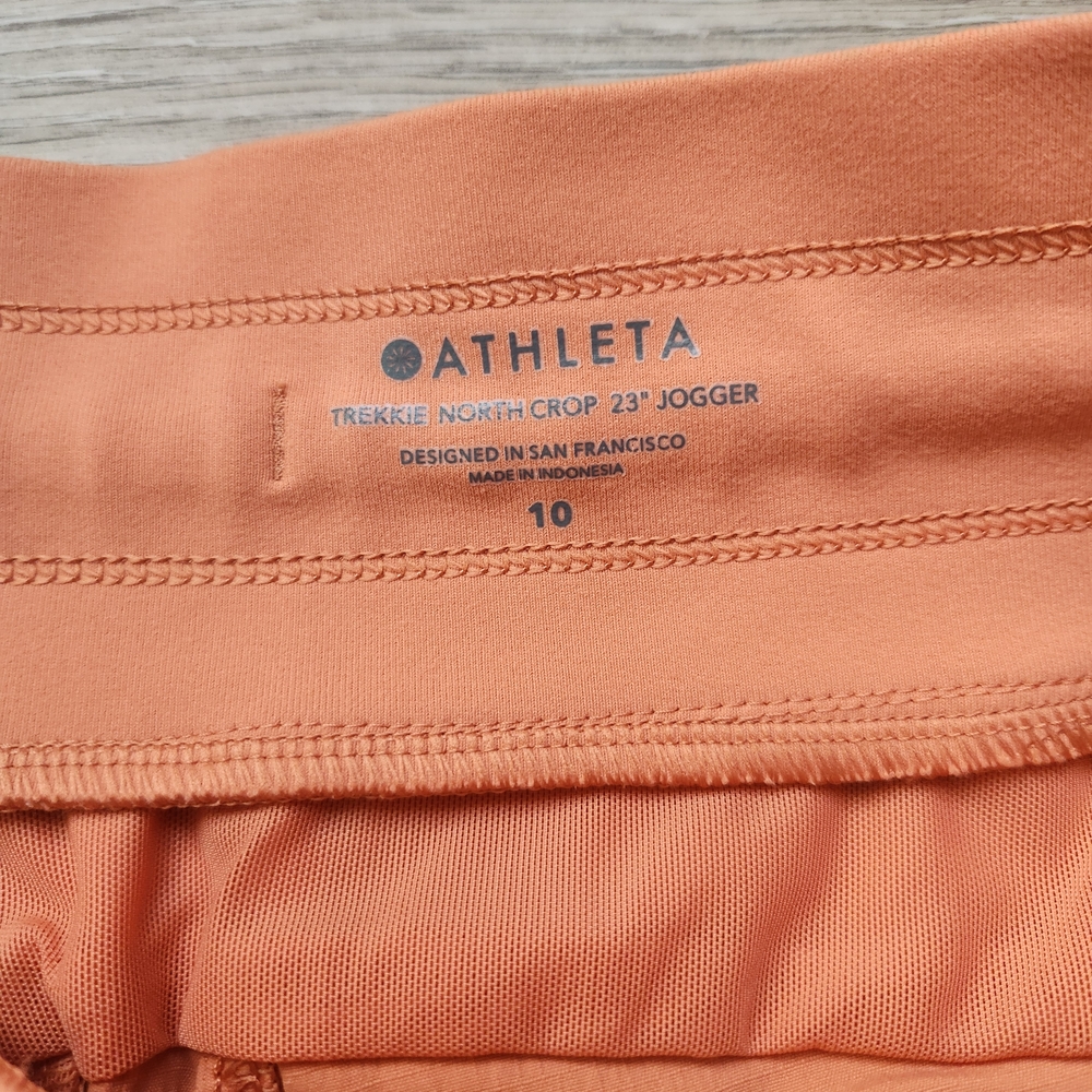 Athleta Trekkie North Crop 23" Jogger Womens 10 Dusty Apricot - Picture 3 of 10